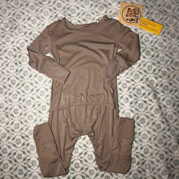 figgy piggy Other - Brown Kids One Piece Footie